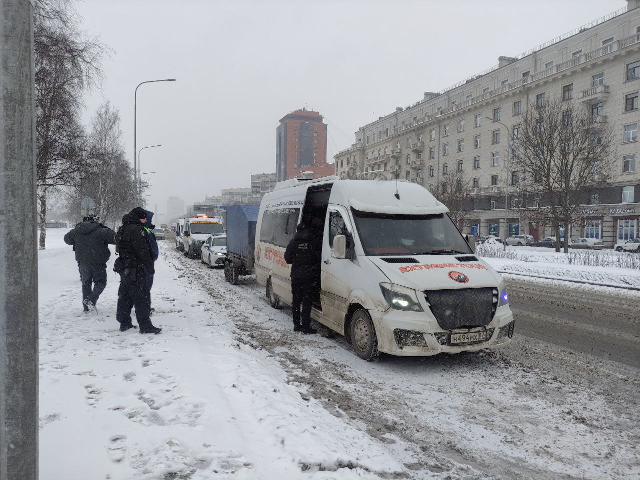 Совместный рейд по пресечению нелегальных межрегиональных пассажирских перевозок в Санкт-Петербурге: арестованы два автобуса